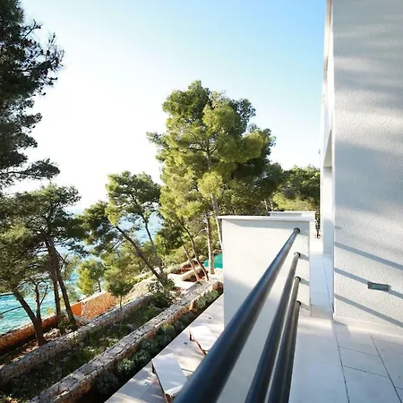 Luce Villa