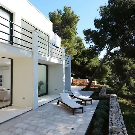 Luce Villa
