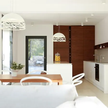 Luce Villa